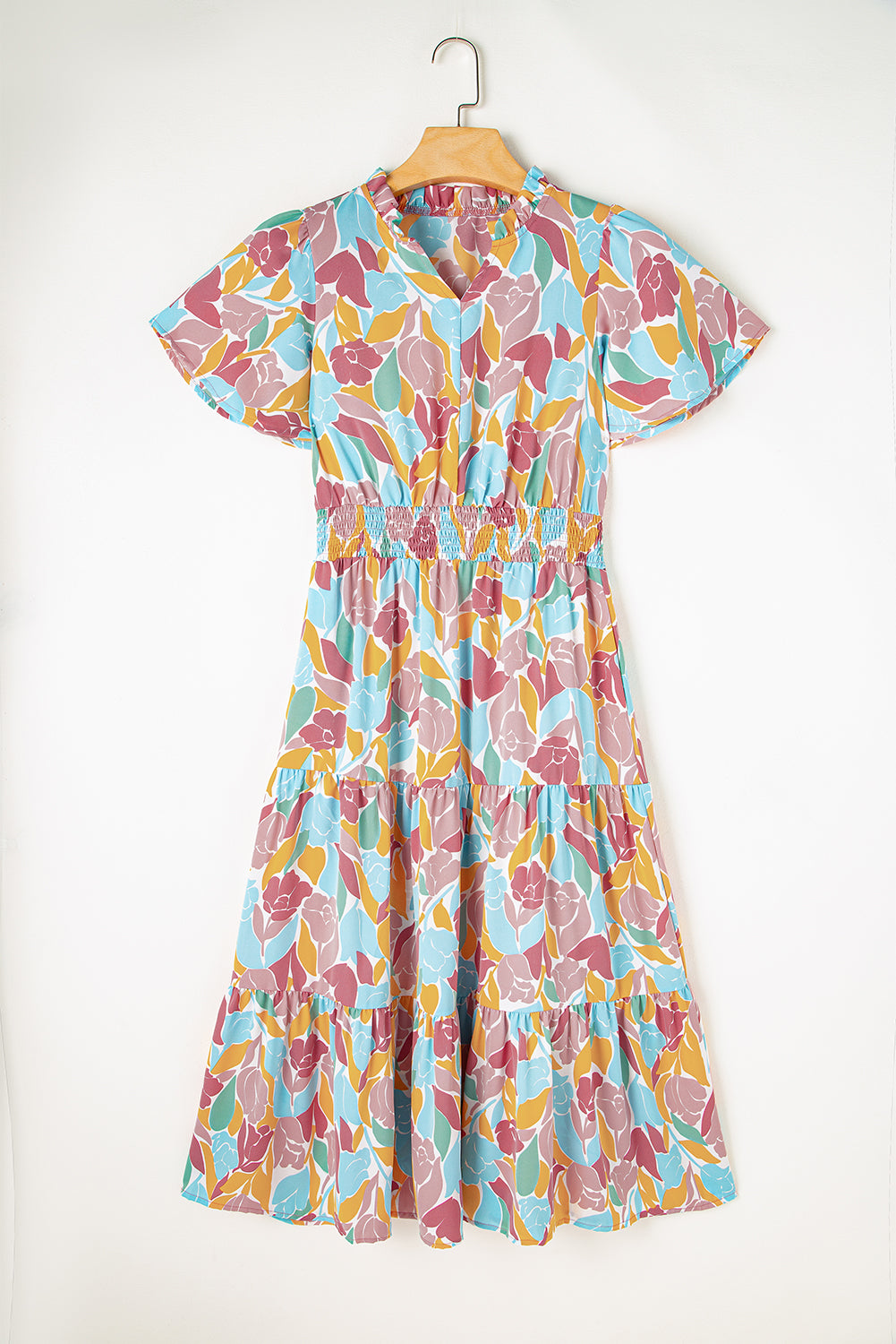 Rose Floral Flounce Sleeve Smocked Waist Tiered Maxi DressMaterial:100%Polyester

• Exude bohemian elegance in this maxi dress, featuring a smocked waist for a flattering silhouette.
• The tiered design adds a whimsical t