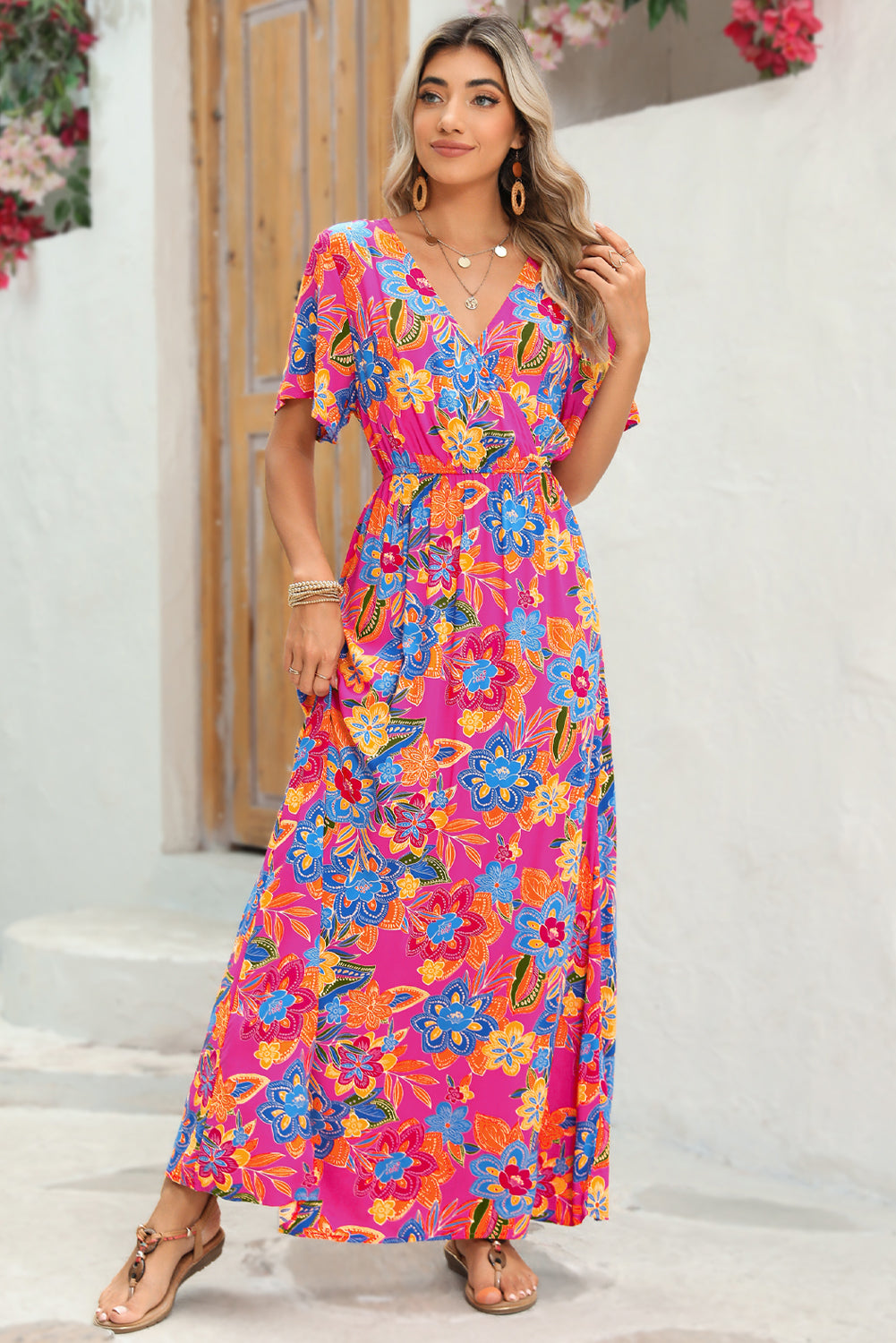 Abstract Botanic Print Wrap V Neck Short Sleeve Maxi DressMaterial:100%Viscose



		•The wrap style makes it a flattering and comfortable option for all body types.
	
	
		•The short sleeves make it ideal for warmer wea