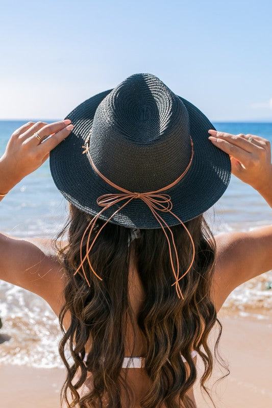 Beaded Belt Straw Panama Fedora HatBeaded Belt Straw Panama HatDetailsBeaded or Embroidered Belt AccentSuede TieMaterial: 100% strawBrim length: 3.25"
Style: Fedora hat
Embellishment: Bead or Embroide