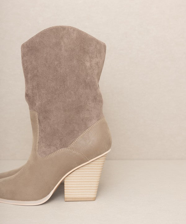 OASIS SOCIETY Marseille - Loose Fit Western BootsLoose fit western boots are a comfortable and stylish choice for those who appreciate a relaxed and rugged look. These boots are designed with a roomier fit and ofte
