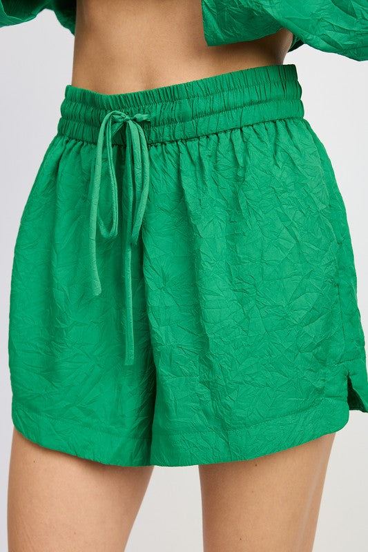 LOUNGE SHORTS WITH ELASCTIC WAISTBANDSIZE &amp; FIT :MODEL WEARS SIZE SMALLMODEL'S HEIGHT 5'9Made In: IMPORTEDFabric Contents: 100% POLYESTER