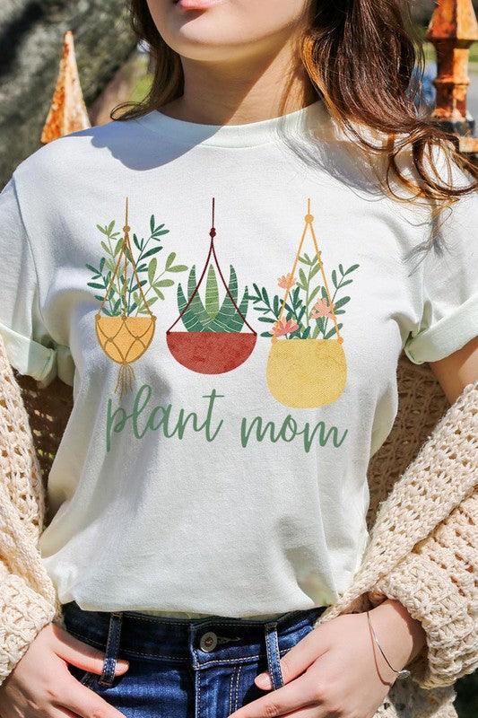 Planet Mom Graphic T ShirtsPlanet Mom Graphic T Shirts.Unisex Crew Neck Short Sleeve Tees.Crafted from premium materials, tailored to your lifestyle, ensuring a comfortable fit for any occasio