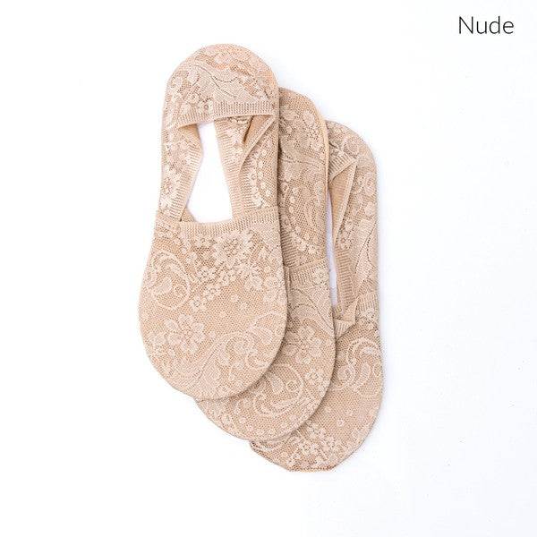 No Slip Floral Lace Sneaker Socks- 3 PackLightweight, no show, no slip socks give you the layer you need without adding any extra bulk.Sold in Packs of ThreeFloral Lace Design90% Acrylic/ 10% SpandexNo-slip