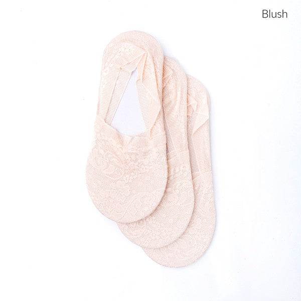 No Slip Floral Lace Sneaker Socks- 3 PackLightweight, no show, no slip socks give you the layer you need without adding any extra bulk.Sold in Packs of ThreeFloral Lace Design90% Acrylic/ 10% SpandexNo-slip