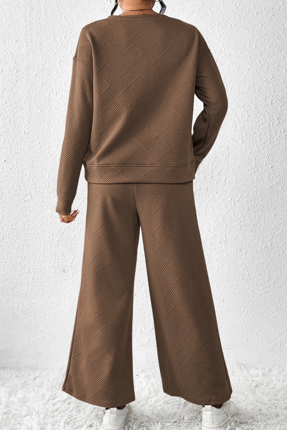 Red Dahlia Textured Loose Slouchy Long Sleeve Top and Pants SetMaterial:95%POLYESTER+5%ELASTANE



		Our Gray Textured Loose Slouchy Long Sleeve Top and Pants Set, a comfortable and stylish ensemble that is perfect for loungin