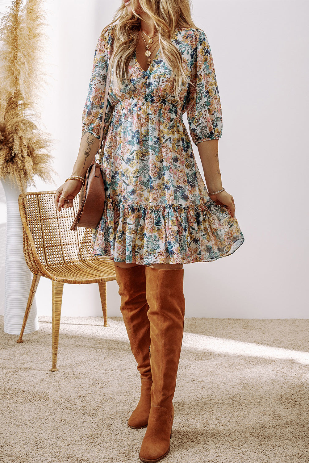 Sky Blue Floral 3/4 Sleeve V Neck High Waist Ruffled DressMaterial:100%Polyester

• Embrace elegance with our Sky Blue Floral Dress featuring delicate ruffled accents and a flattering high waist design.
• The charming V-n