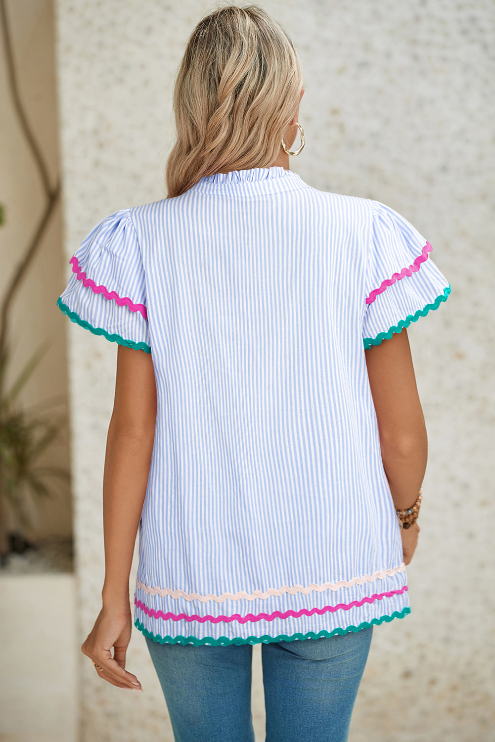 Sky Blue Striped Ricrac Splicing Frill V-Neck BlouseMaterial:100%Cotton



		Playful stripes: This blouse features a fun striped pattern with flirty frill details and a flattering V-neck.
	
	
		Chic and charming: