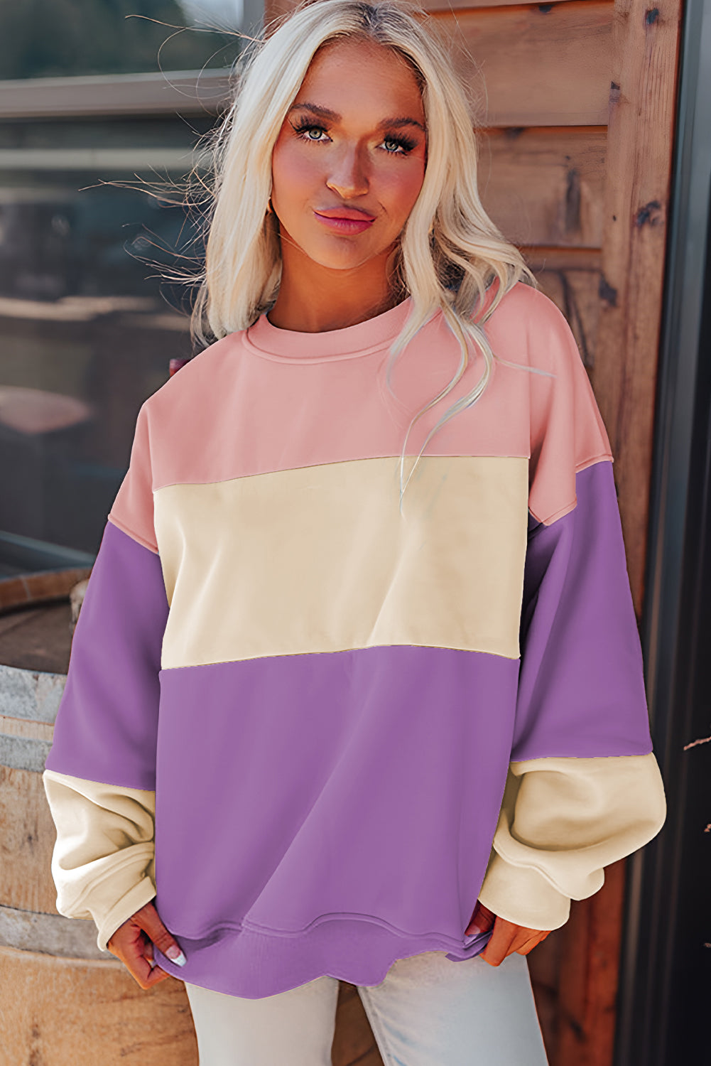 Bright Pink Colorblock Patchwork Drop Shoulder SweatshirtMaterial:70%Polyester+30%Cotton

• Embrace a blend of casual charm and trendy style with our sweatshirt, perfect for a relaxed yet fashionable look. 
• Crafted wit