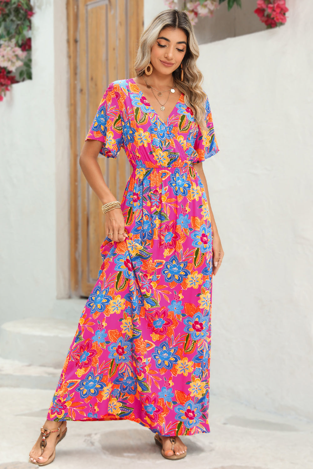 Abstract Botanic Print Wrap V Neck Short Sleeve Maxi DressMaterial:100%Viscose



		•The wrap style makes it a flattering and comfortable option for all body types.
	
	
		•The short sleeves make it ideal for warmer wea