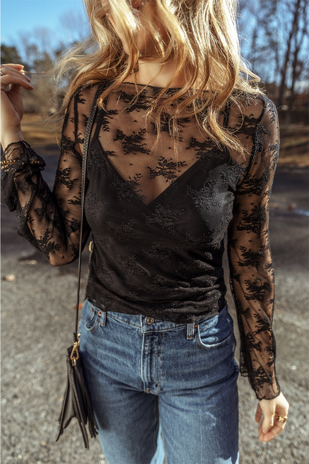 Apricot Mesh Crochet Patchwork Slim Fit Long Sleeve BlouseMaterial:90%Polyamide+10%Elastane

• Embrace the delicate elegance of apricot hues and intricate patchwork design with this slim-fit blouse.
• Crafted with attenti