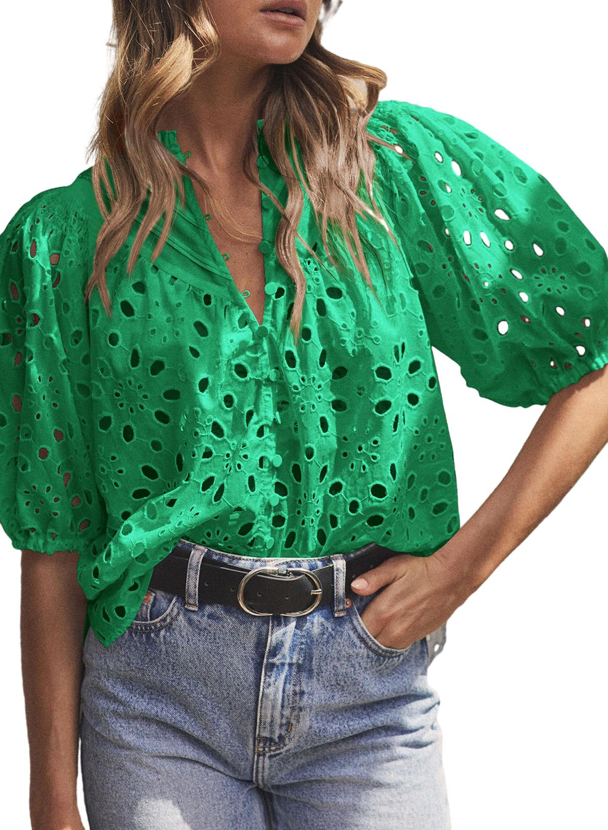 Green Flower Hollow-out Short Puff Sleeve BlouseMaterial:100%Cotton



		With charming floral details and hollow-out accents, this blouse offers a touch of elegance and femininity.
	
	
		Featuring short puff 