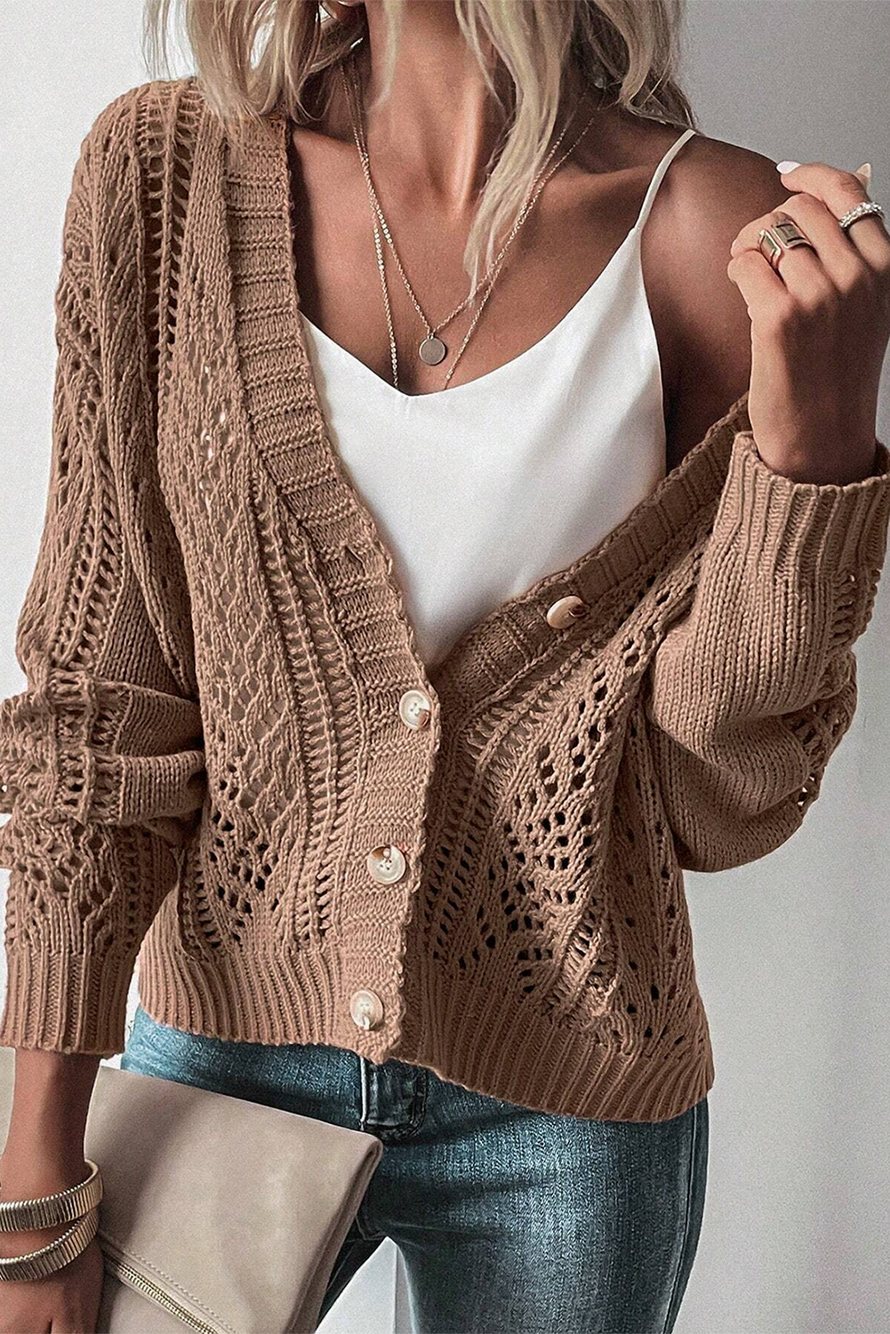 Real Teal Hollow Knit Drop Shoulder CardiganMaterial:60%Cotton+40%Acrylic

• Elevate your casual wardrobe with the cardigan, crafted for comfort and style, ideal for layering during transitional seasons.
• T