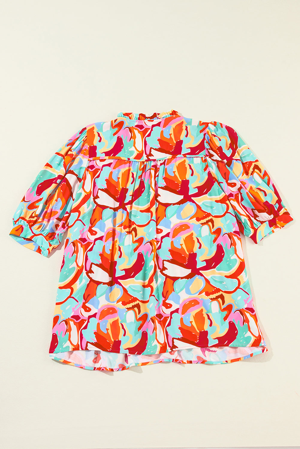 Rose Red Abstract Print V Neck Puff Sleeve BlouseMaterial:100%Viscose



		Make a statement with our blouse, crafted from a lightweight and eye-catching fabric that exudes personality and style.
	
	
		This blo