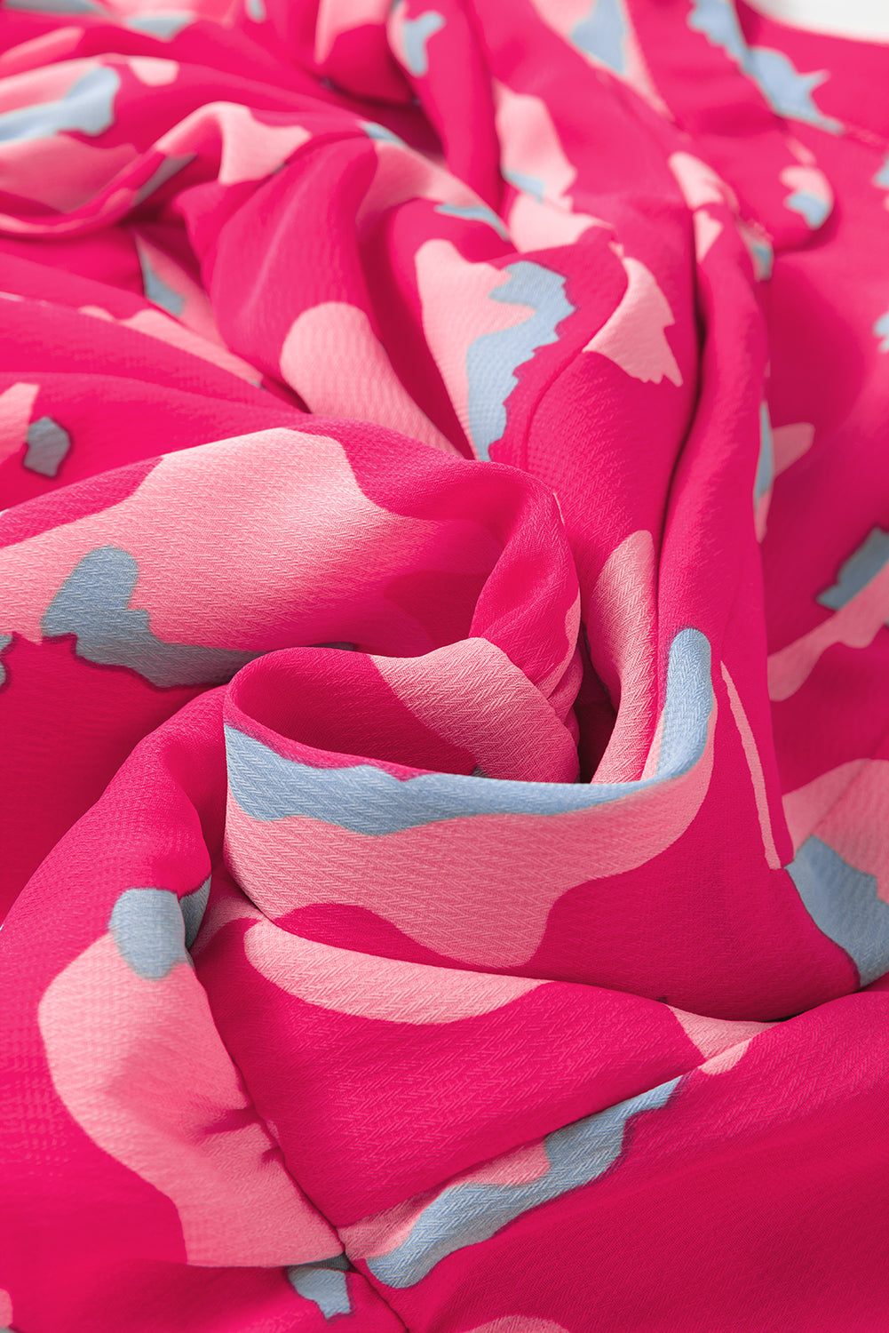Pink Abstract Print V Neck Smocked Sleeve Mini DressMaterial:100%Polyester


	


		Stand out in style with our mini dress, featuring a unique print and flattering silhouette that exudes charm and sophistication.
