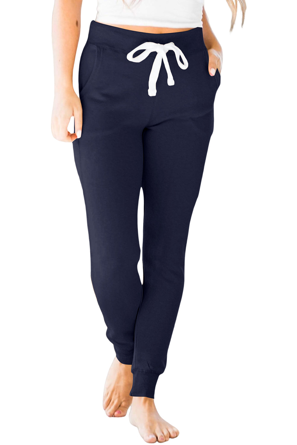 Black Casual Drawstring Drop Waist Pocketed JoggersMaterial:90%Polyester+10%Elastane



		Black can easily be paired with different tops and shoes, making it a go-to option for various outfits.
	
	
		The drawstr