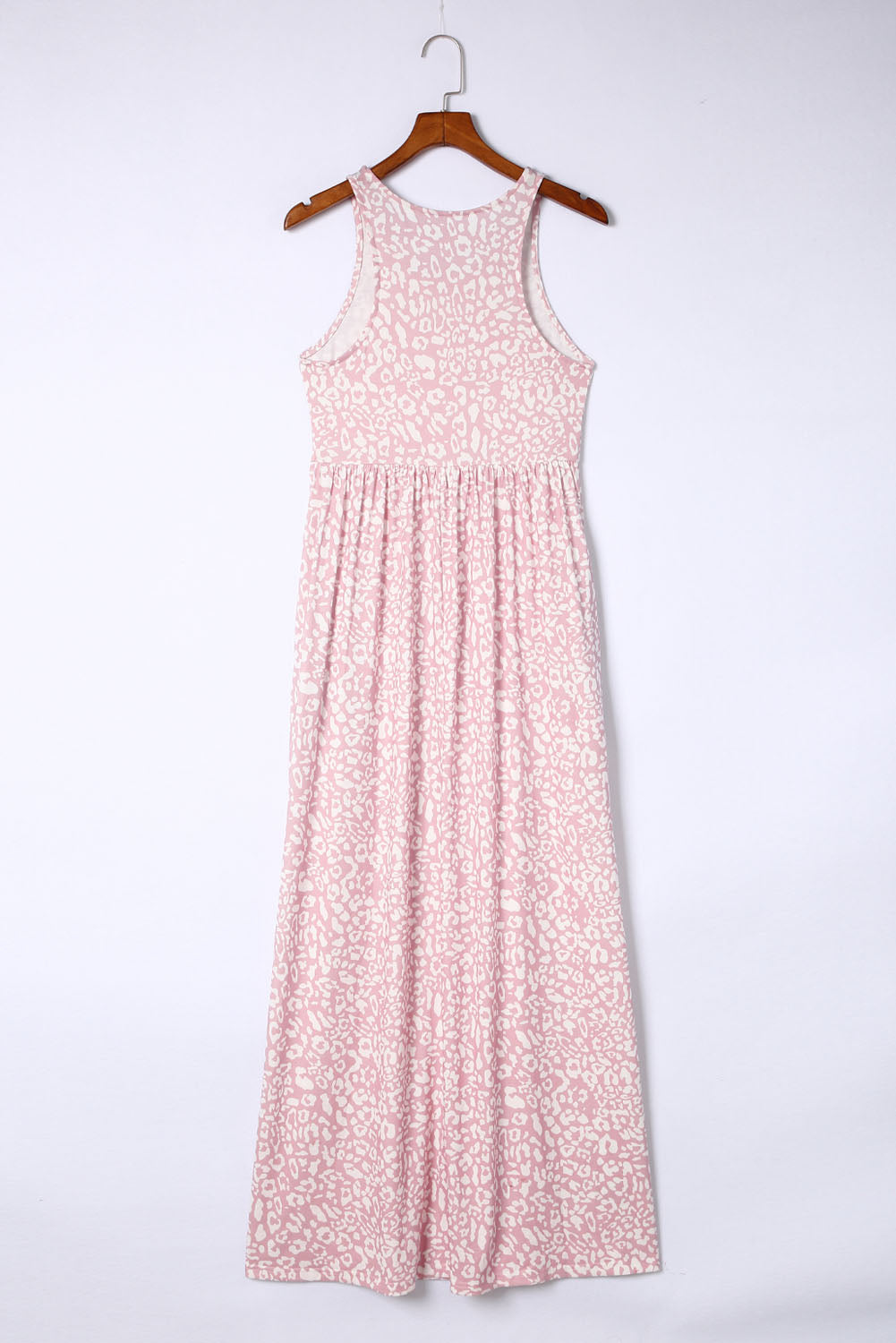 Pink Sleeveless Floor Length Leopard Print Dress with PocketsMaterial:95%POLYESTER+5%ELASTANE



		•The dress features a bold and eye-catching leopard print design.
	
	
		•The floor length and sleeveless design make it pe