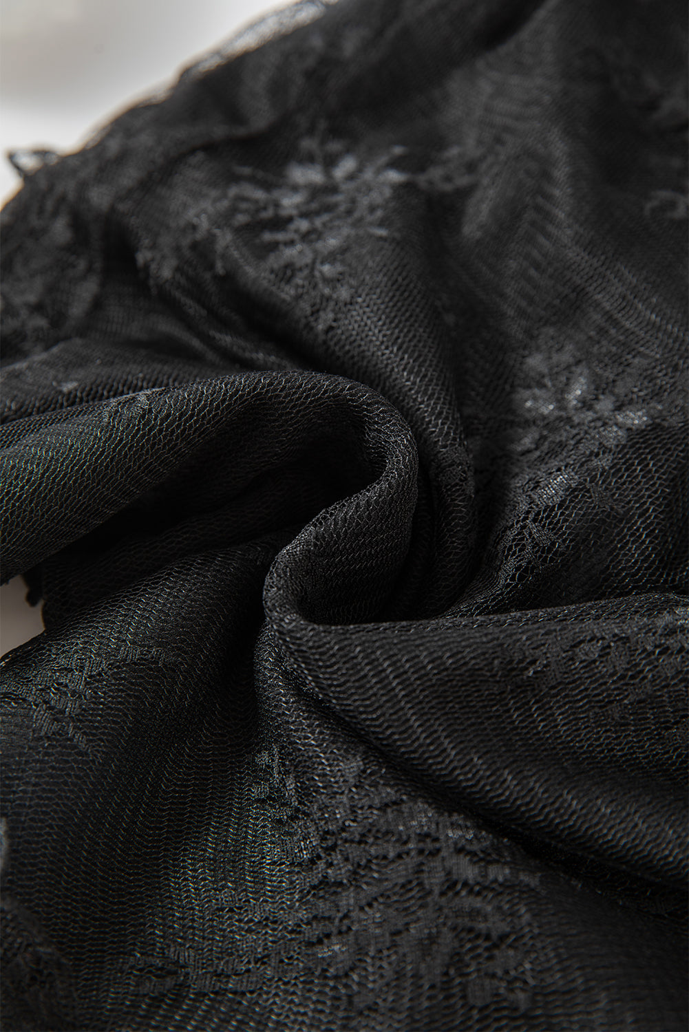 Apricot Mesh Crochet Patchwork Slim Fit Long Sleeve BlouseMaterial:90%Polyamide+10%Elastane

• Embrace the delicate elegance of apricot hues and intricate patchwork design with this slim-fit blouse.
• Crafted with attenti