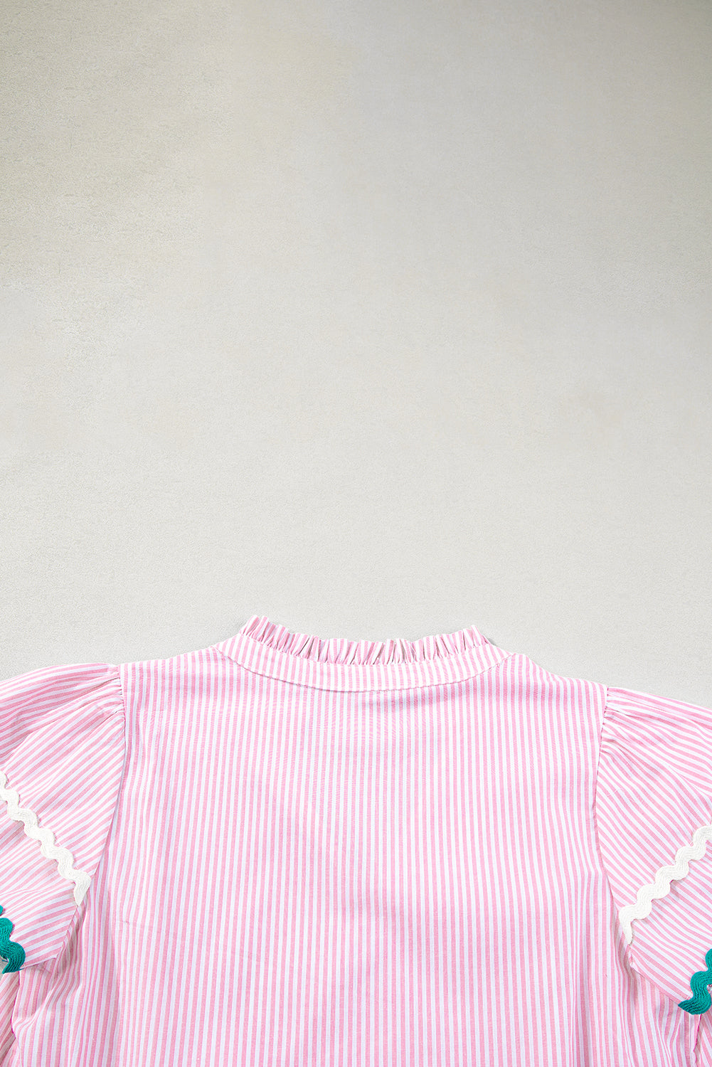 Sky Blue Striped Ricrac Splicing Frill V-Neck BlouseMaterial:100%Cotton



		Playful stripes: This blouse features a fun striped pattern with flirty frill details and a flattering V-neck.
	
	
		Chic and charming: