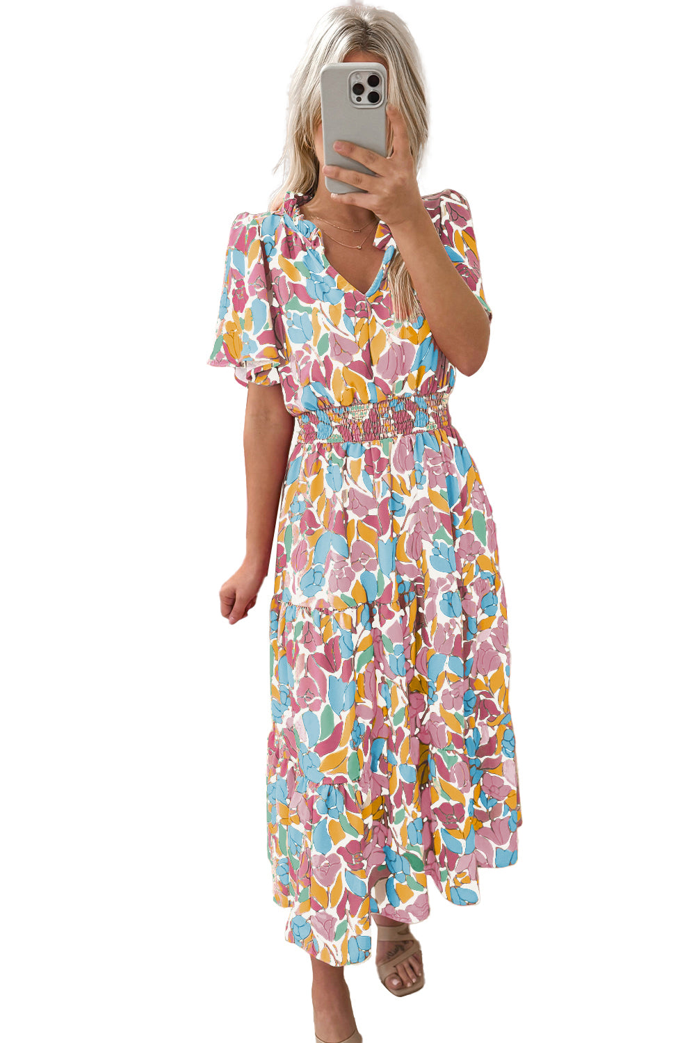 Rose Floral Flounce Sleeve Smocked Waist Tiered Maxi DressMaterial:100%Polyester

• Exude bohemian elegance in this maxi dress, featuring a smocked waist for a flattering silhouette.
• The tiered design adds a whimsical t