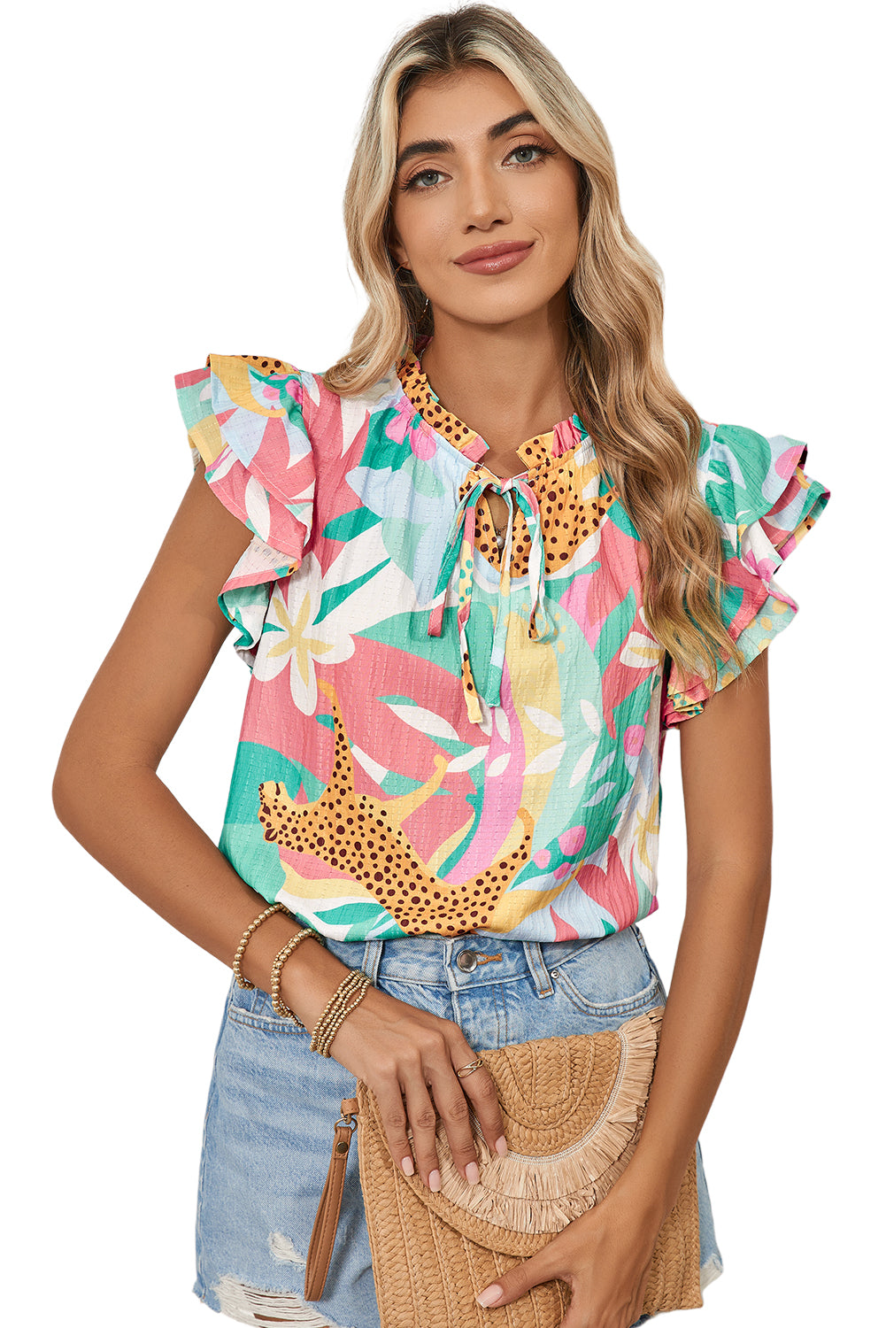 Green Tie Split Neck Ruffle Summer Cheetah Floral BlouseMaterial:100%Polyester

• Embrace the wild side of fashion with this blouse that effortlessly combines leopard print and floral patterns for a bold statement piece.