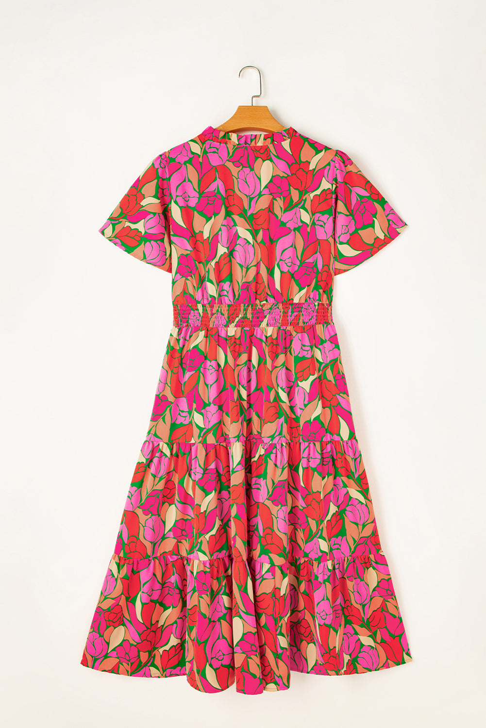 Rose Floral Flounce Sleeve Smocked Waist Tiered Maxi DressMaterial:100%Polyester

• Exude bohemian elegance in this maxi dress, featuring a smocked waist for a flattering silhouette.
• The tiered design adds a whimsical t
