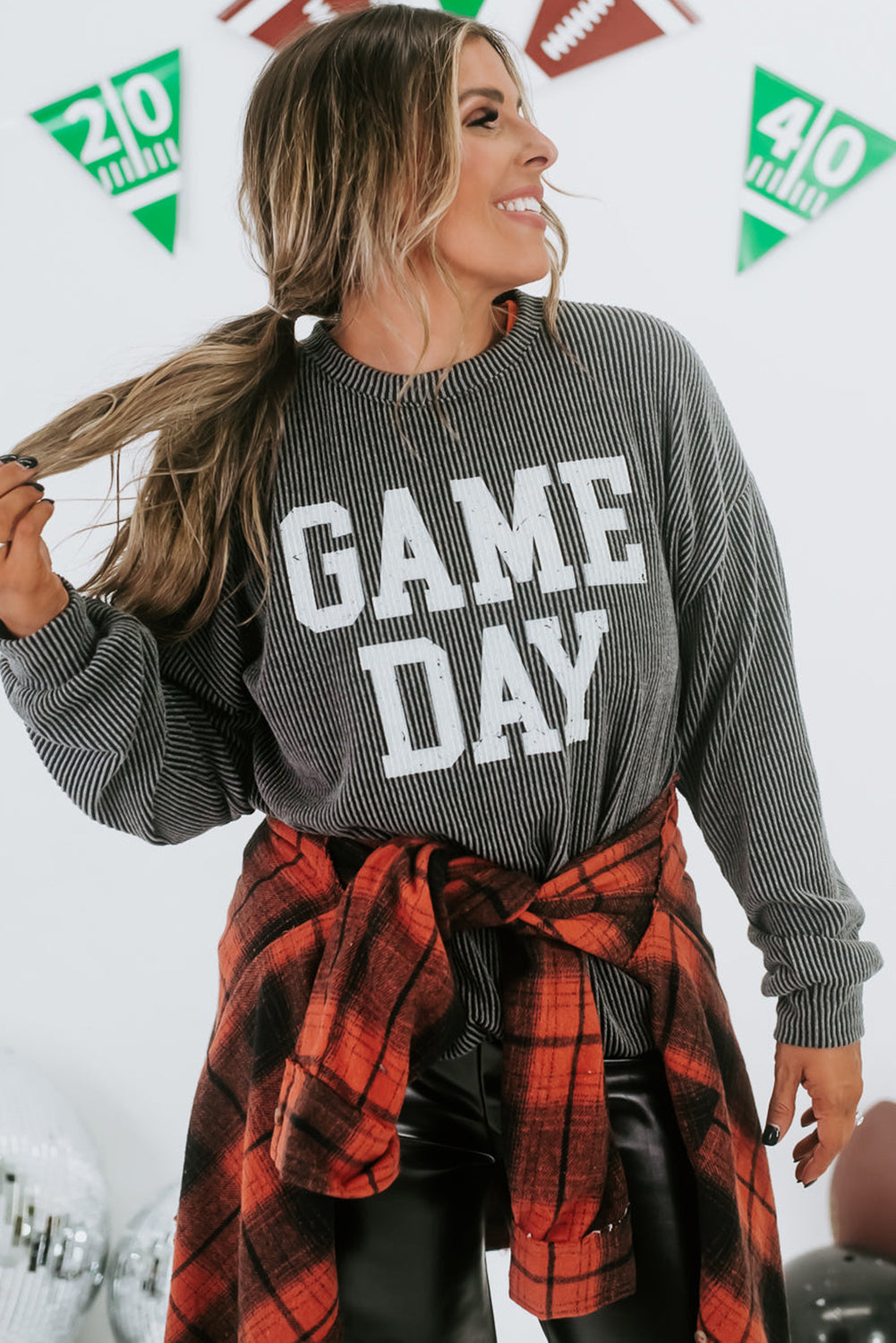 Dark Grey Corded GAME DAY Graphic Long Sleeve TopMaterial:75%Polyester+20%Viscose+5%Elastane



		Celebrate game day in style with this eye-catching graphic long sleeve top.
	
	
		Stay cozy and comfortable wit
