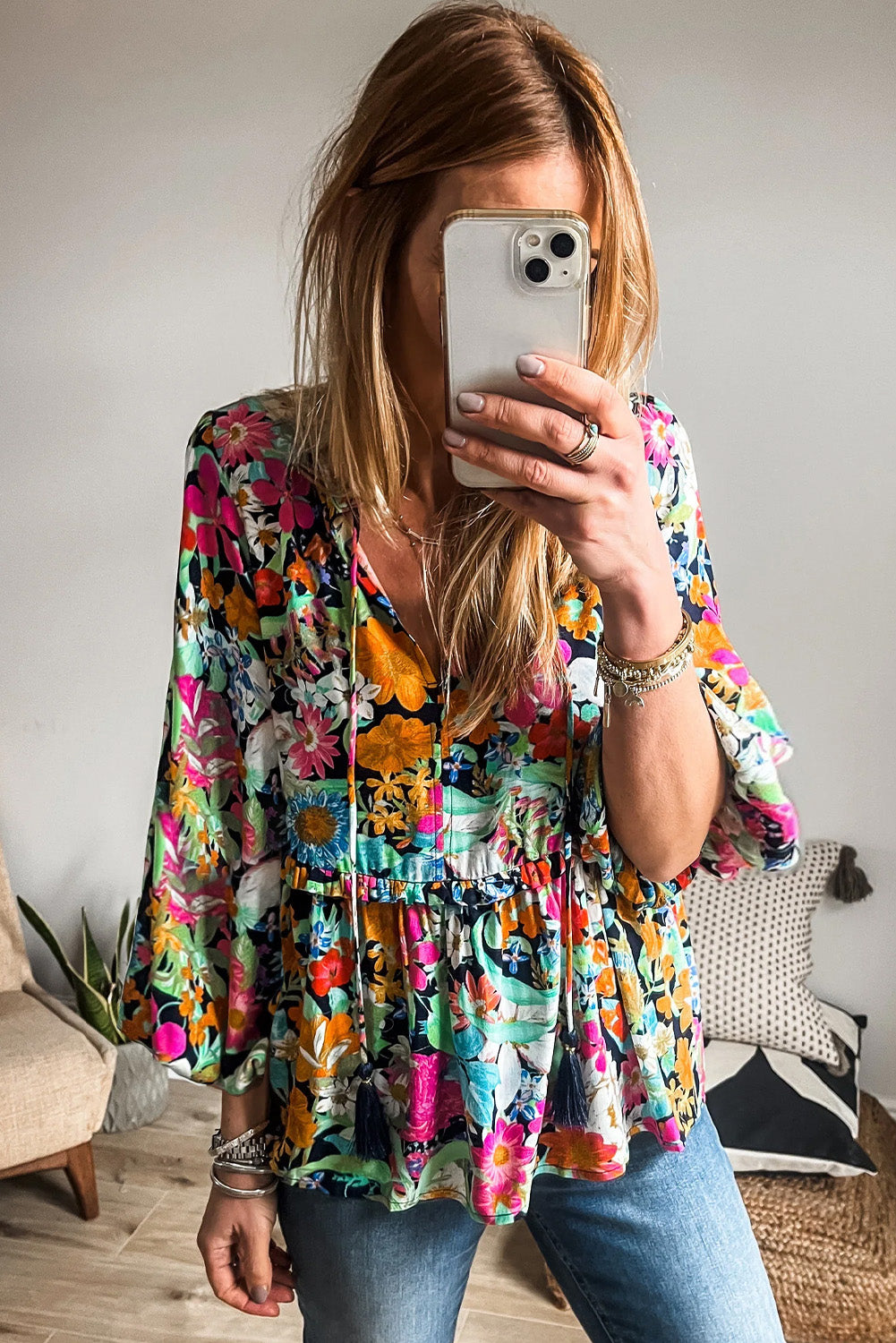 Multicolour Boho Floral V Neck Lantern Sleeve BlouseMaterial:100%Polyester

• Embrace boho-chic vibes with our blouse, featuring vibrant hues and a tie front design for a stylish look.
• The lantern sleeves add a to
