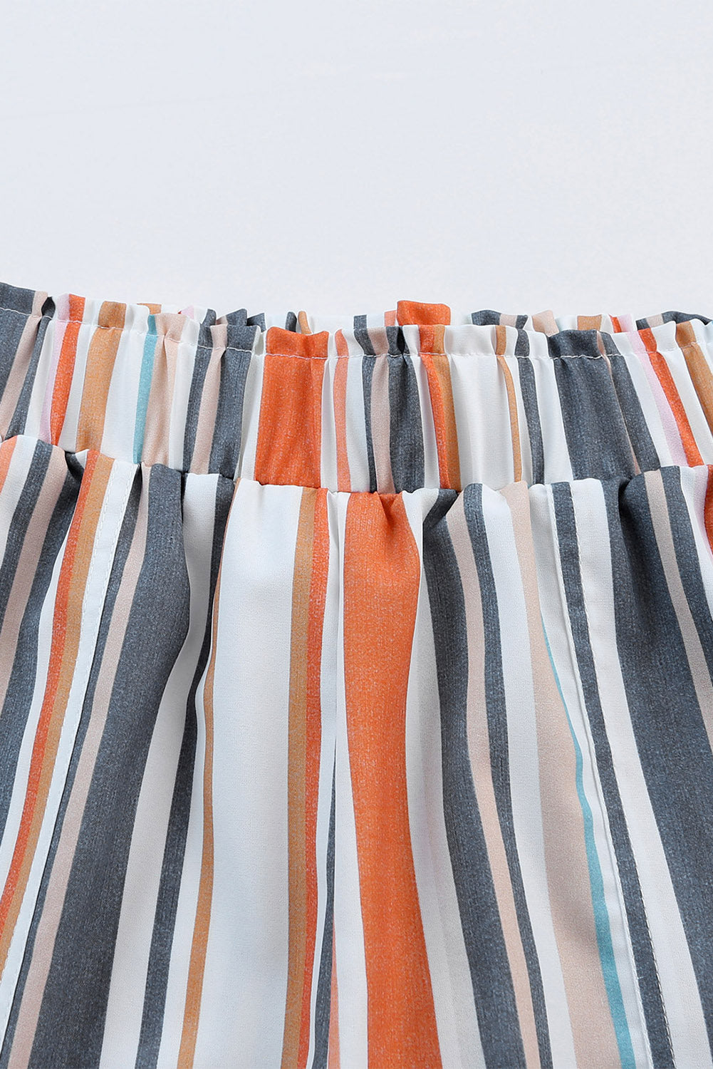 Stripe Vintage Washed Elastic Waist ShortsMaterial:100%Polyester



		You will be flooded
with compliments in our unique Vintage Washed Elastic Waist Striped Shorts
	
	
		We are loving the
paperbag st