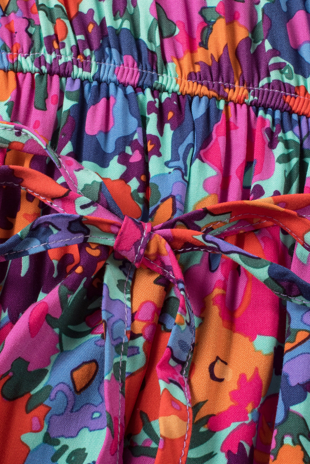 Blue Boho Floral Print V Neck Wrap Split Maxi DressMaterial:100%Viscose



		This high waist dress elongates the silhouette and creates a flattering hourglass shape
	
	
		The side slit adds a touch of allure and