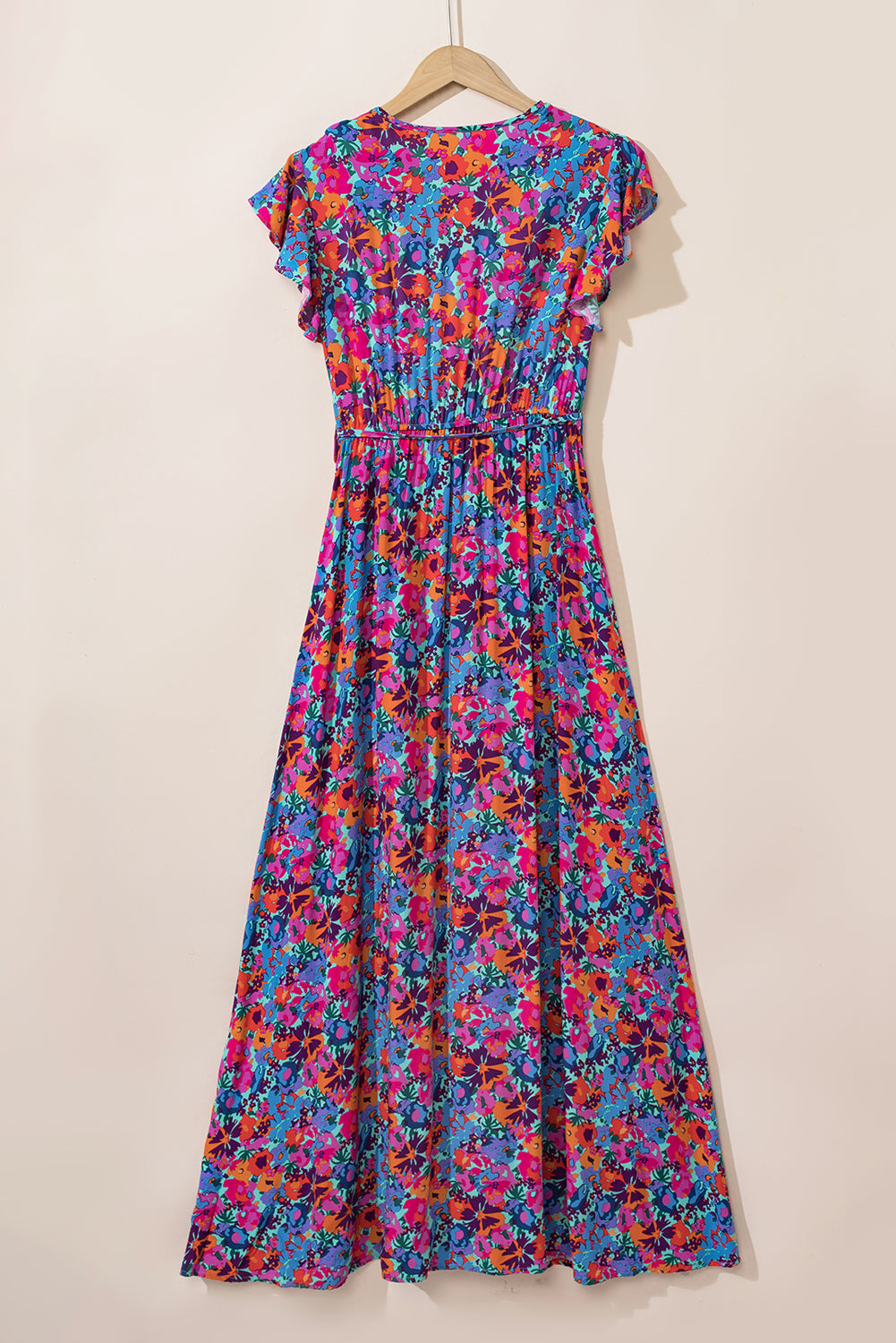 Blue Boho Floral Print V Neck Wrap Split Maxi DressMaterial:100%Viscose



		This high waist dress elongates the silhouette and creates a flattering hourglass shape
	
	
		The side slit adds a touch of allure and