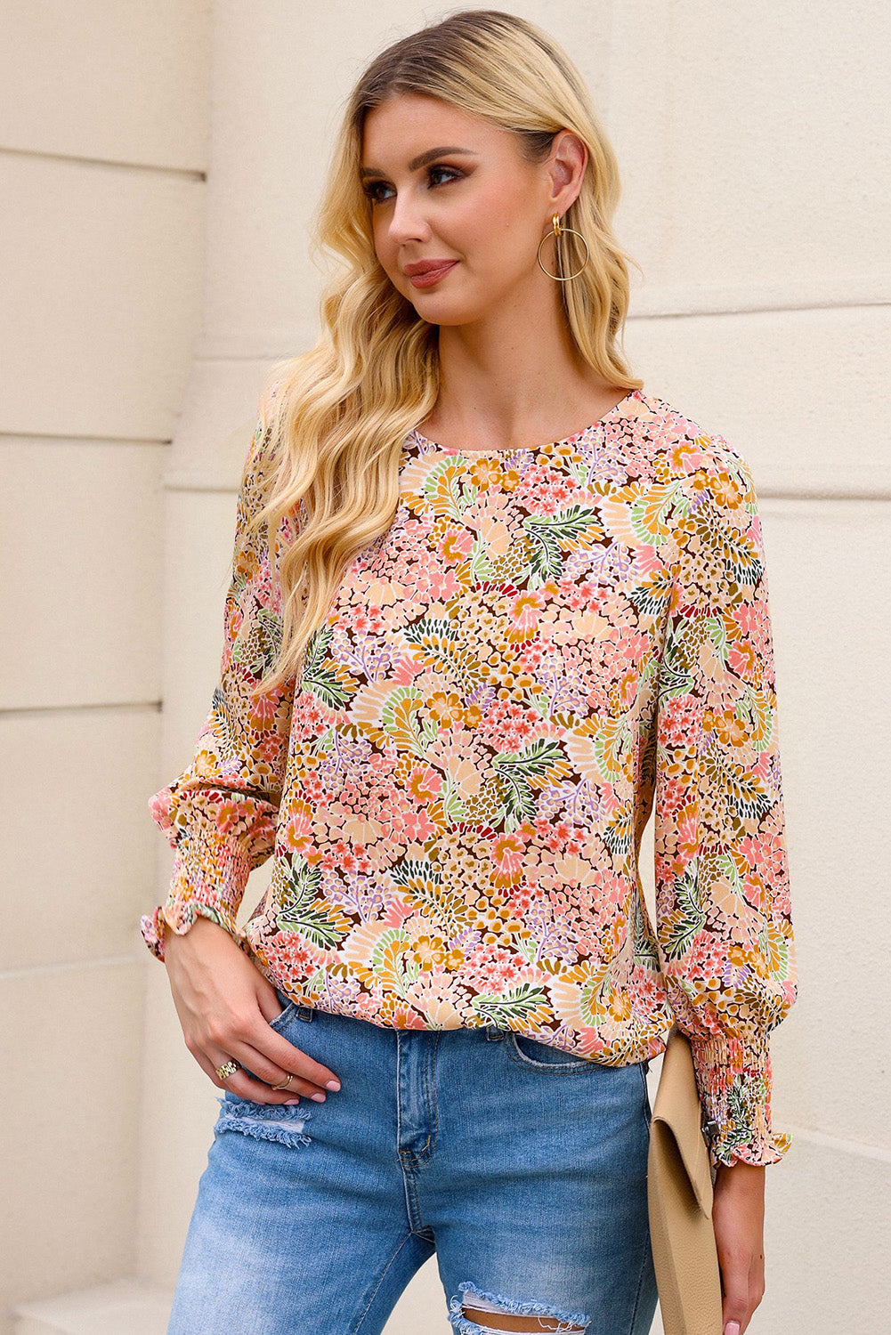 Multicolor Floral Print Smocked Cuffs Long Sleeve BlouseMaterial:100%Polyester


	

			The Floral Print Smocked Cuffs Long Sleeve Blouse is a feminine and elegant addition to any wardrobe. Its delicate floral print and