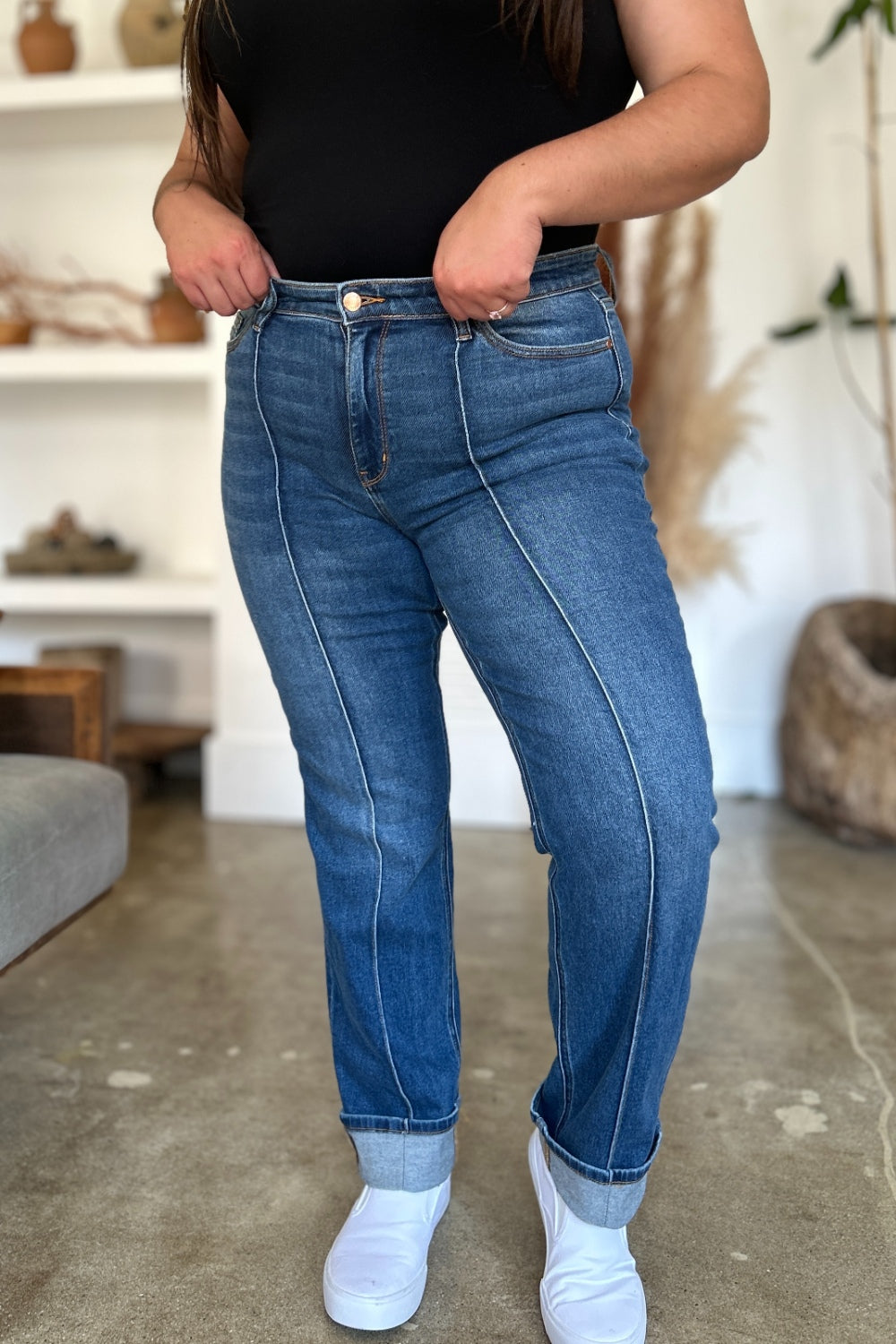 Judy Blue Full Size High Waist Front Seam Detail Straight JeansThe High Waist Front Seam Detail Straight Jeans are a stylish and versatile addition to your denim collection. With a flattering high waist silhouette and front seam